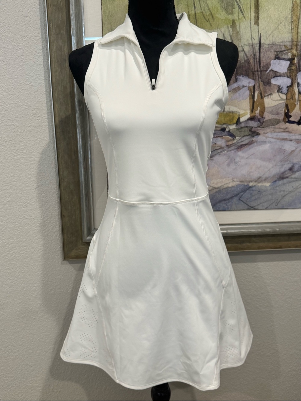 Classic White Sleeveless Zip-Front Mini Dress